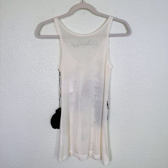 Key Closet Top Women Small Camel Swarovski Crystal Rhinestone Tank Tee White NEW - Picture 5 of 10